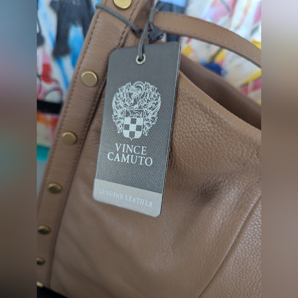 Vince Camuto Elegant Tan Leather Tote Bag - Picture 2 of 5